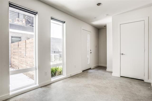 Photo - 2190 Bennett Ave