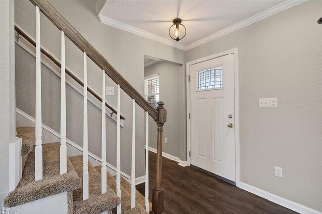 Photo - 3016 Aaron Dr