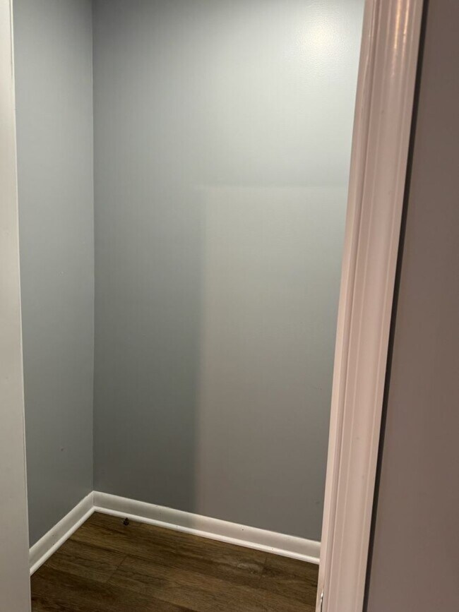 Photo - 9941 Crossfield Rd Unit A