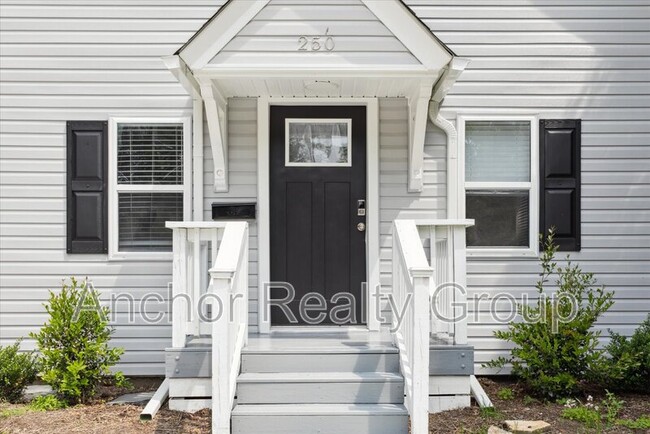 Photo - 250 N 4th St Casa