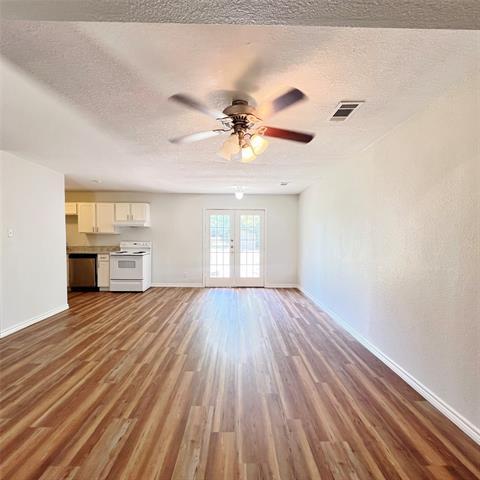 Photo - 2310 Healey Dr