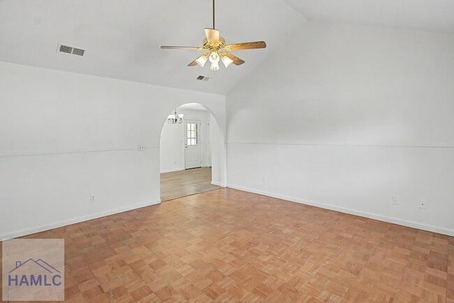 Photo - 342 Sheila Dr