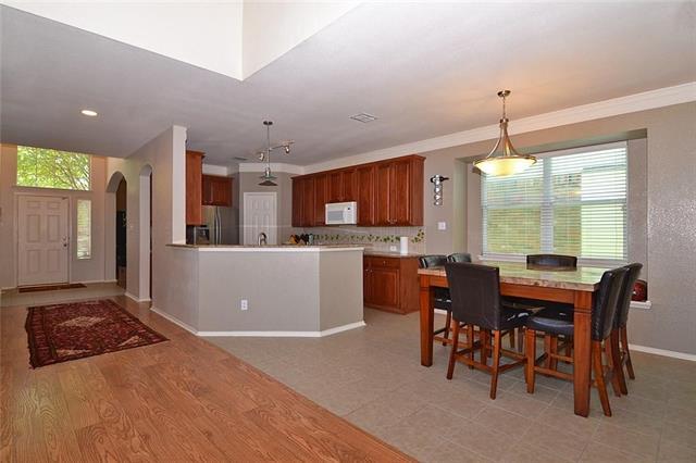 Photo - 4401 Caledonia Creek Ln