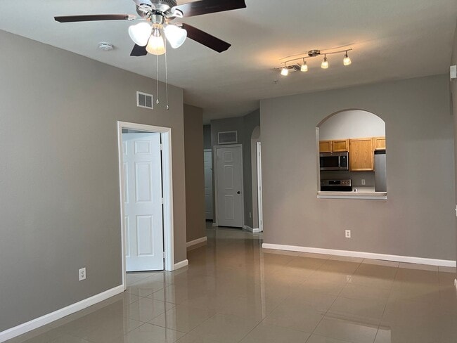Photo - 6166 Stevenson Dr Unit 102