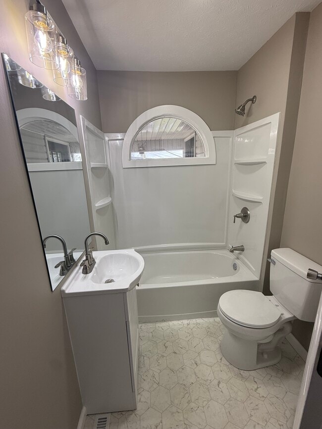 Photo - 159 Dry Valley Rd