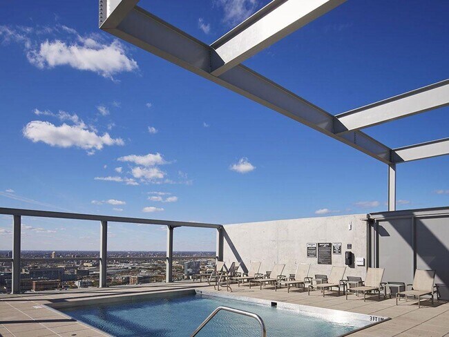 Photo - 1 bedroom in Chicago IL 60610 Unit 1304