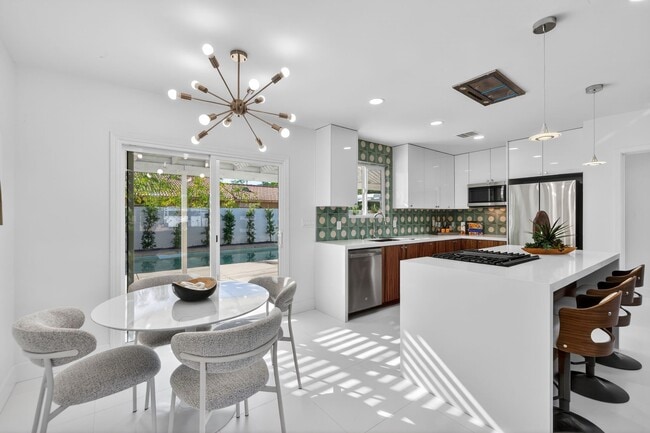 Building Photo - 4379 E Camino San Miguel