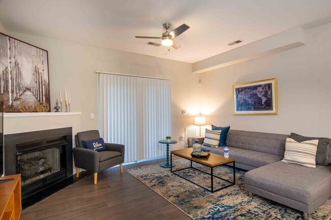 Photo - River Forest