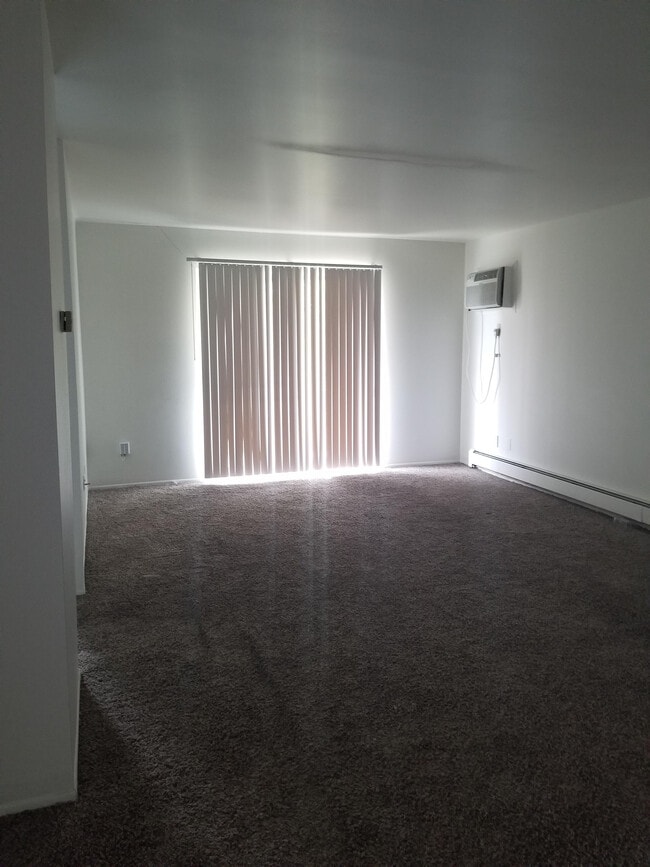 Photo - 1820 Axtell Dr