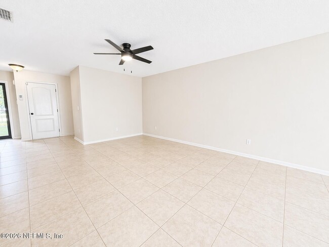 Photo - 253 E Pisa Pl