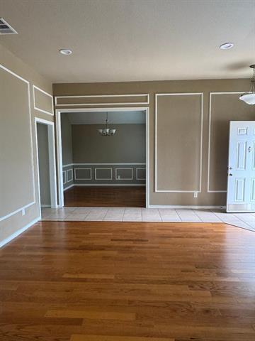 Photo - 2069 Whispering Cove