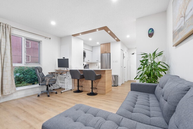 Photo - 1545 E 2nd Ave Unit ID1351279P