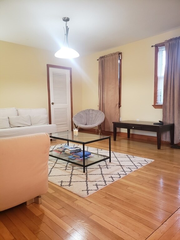 Photo - 50 Temple St Unit 1