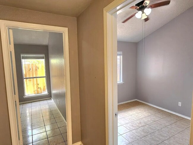 Photo - 2632 Countryside Ln