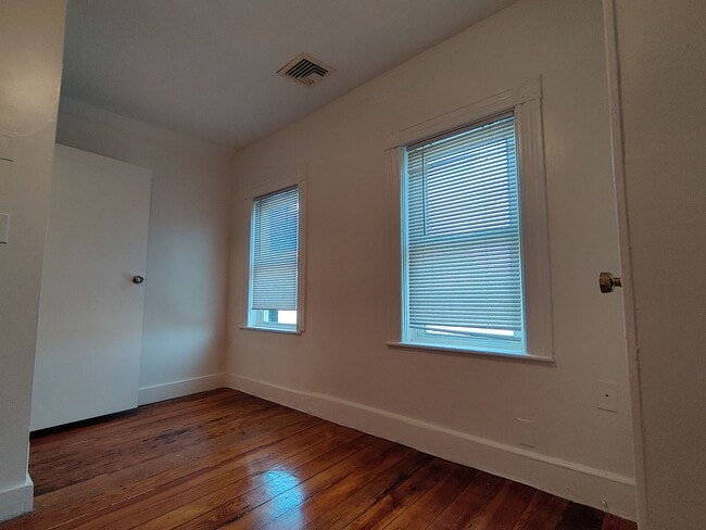 Photo - No Brokers Fee, In-Unit Washer and Dryer, Central Heat, Steps from boston Landing