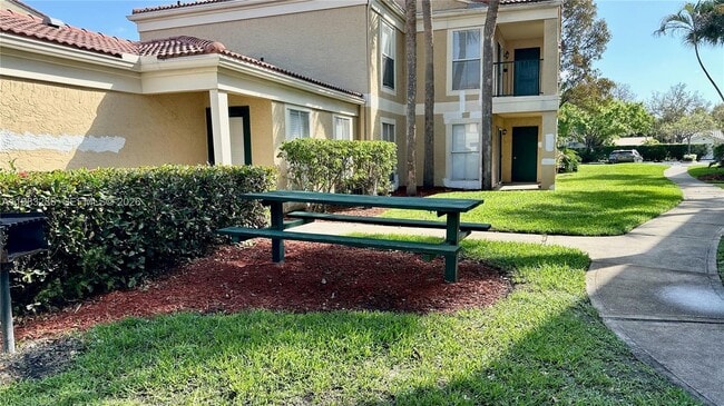 Photo - 977 Riverside Dr Unit 237