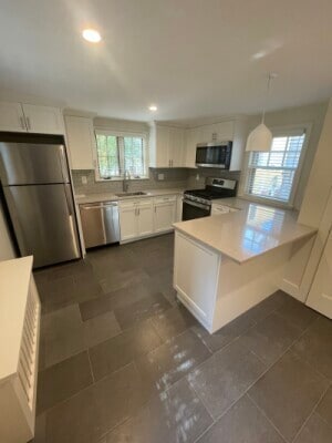 Photo - 550 Franklin St