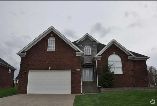 Building Photo - 9300 Grandstand Ct Rental