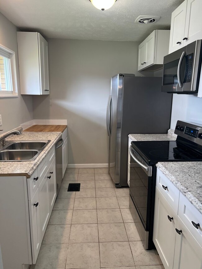 Photo - Spacious 4 bedroom