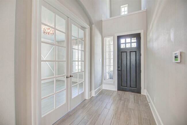 Photo - 67 Springtime Creek Dr