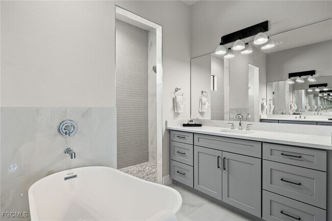 Photo - 5240 Tower Dr