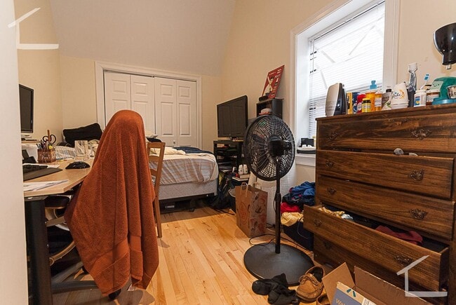 Photo - No Broker's Fee, Central Coolidge Corner Location, Central Heat/AC, Laundry on a Site