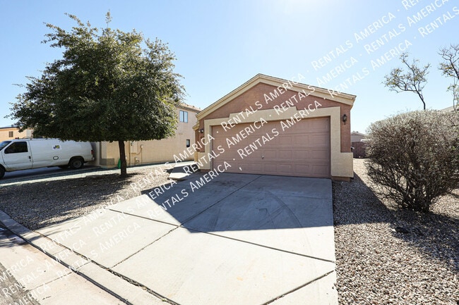 6817 E Quiet Retreat