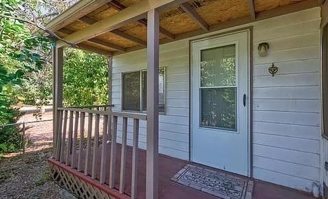 FRONT ENTRY - 3020 Illinois Ave (Colorado Springs, CO)