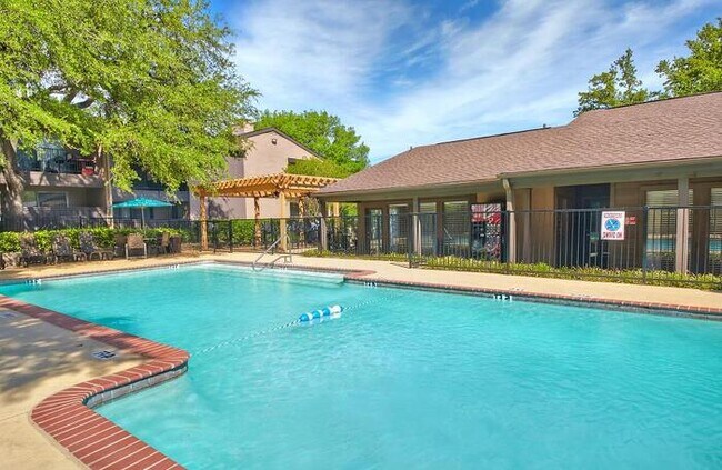 Photo - 5902 Preston Oaks Rd Unit b1