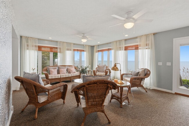 Photo - 5855 Shore Dr Unit SI ID1593912P