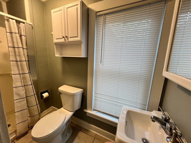 Photo - CIF001A_417 Unit 3