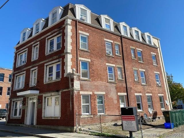 Photo - 96 Green St Apartment Unit 2B