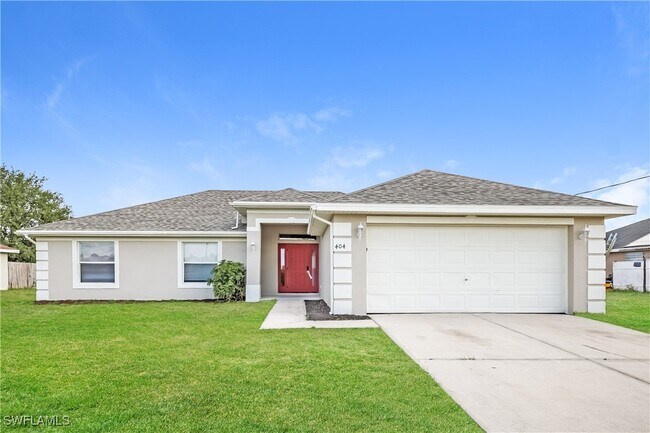 Photo - 404 Willowbrook Dr House