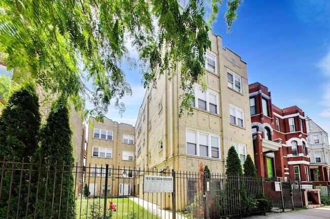 Photo - 2809 W Washington Blvd Unit 201