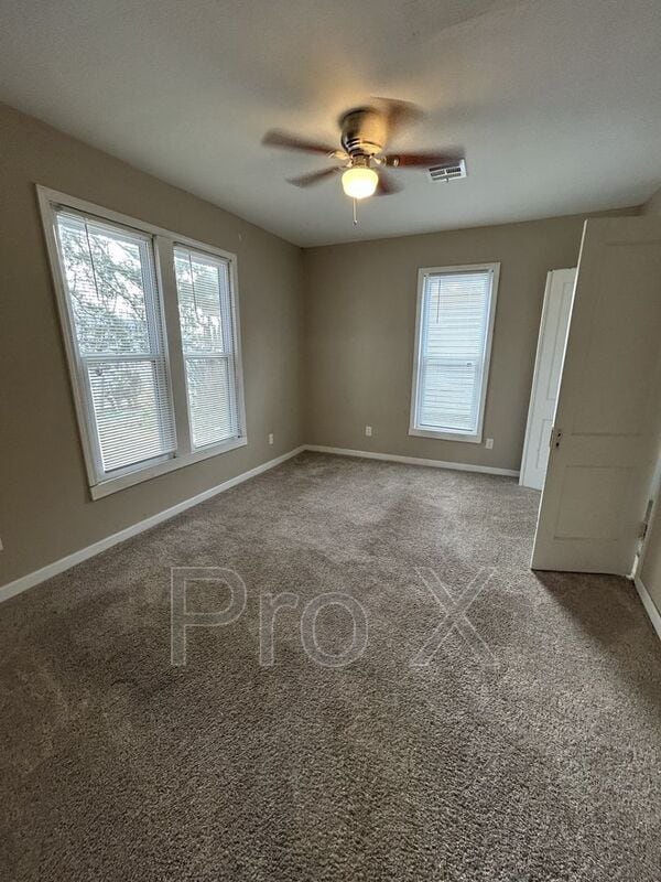 Photo - 1011 E 14th St