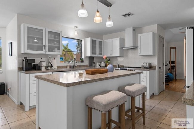 Photo - 4722 Beaver Pond Dr