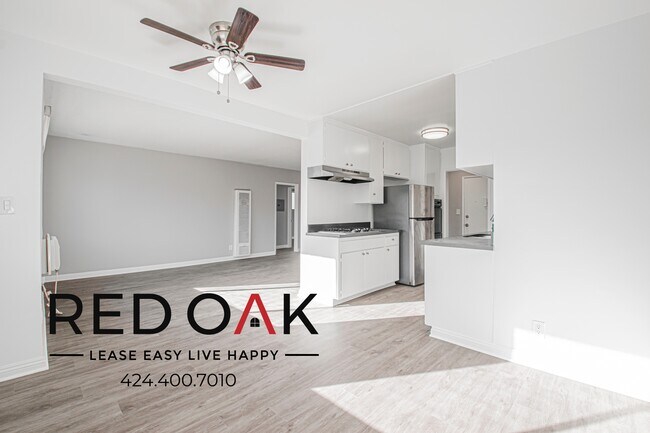 Photo - 12737 Moorpark St Unit 10