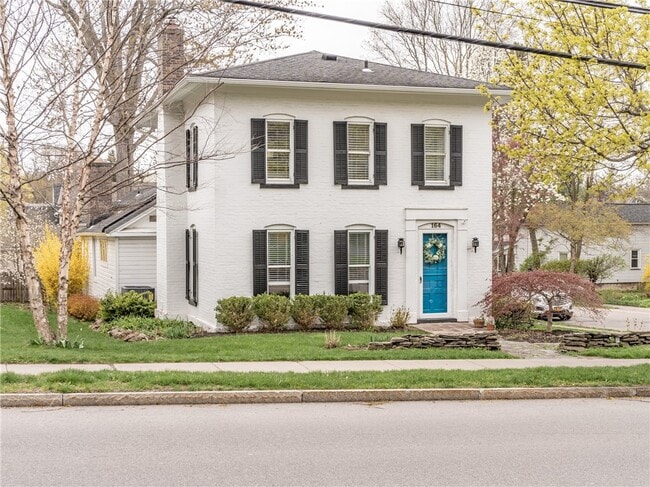 164 S Main St