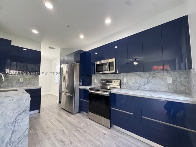 Photo - 4319 Greenbriar Ln