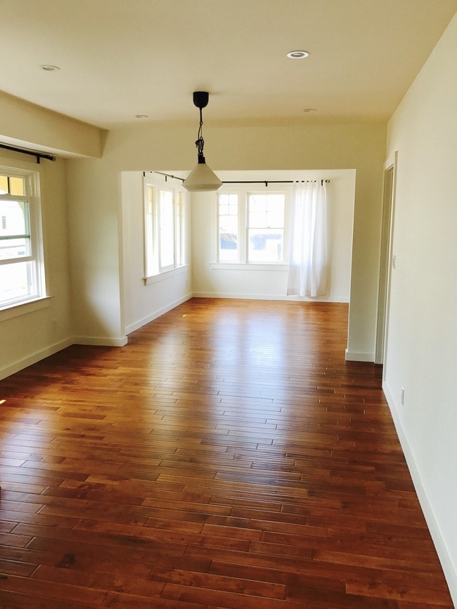 Dining Room - 120 35th St Unit 120