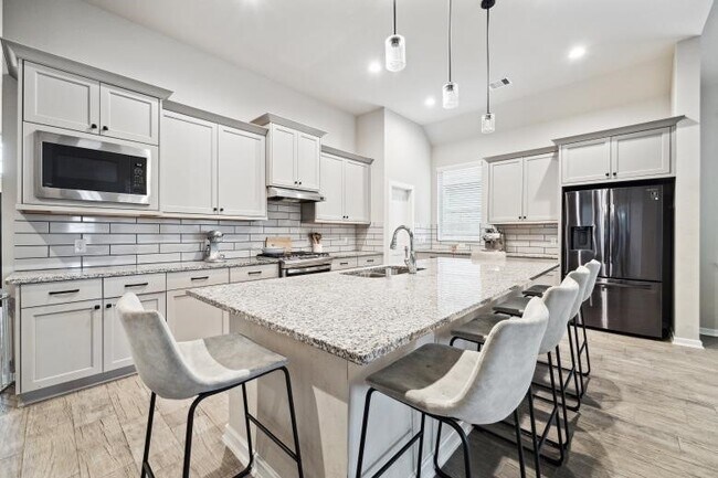 Photo - 23327 Yellow Larkspur Ln