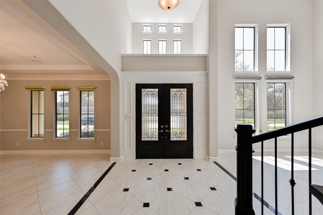 Photo - 27810 Burnett Hills Ln