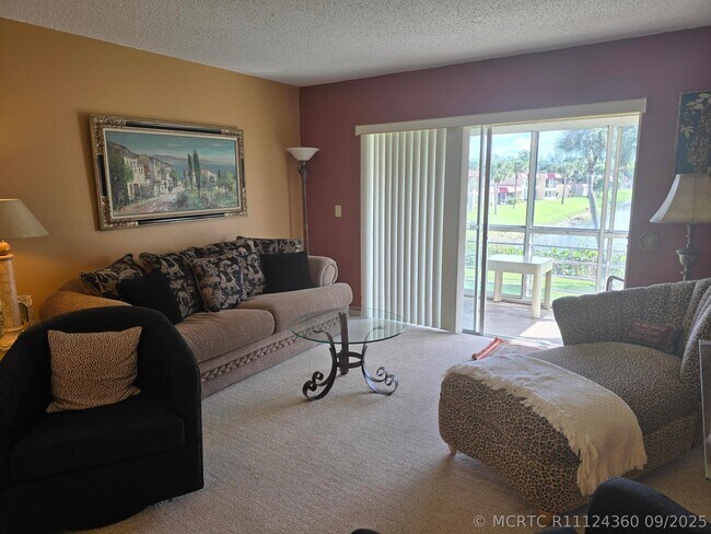 112 Lake Dora Dr