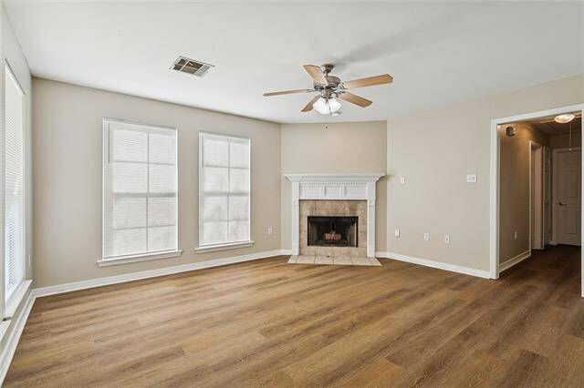 Photo - 118 Poe St