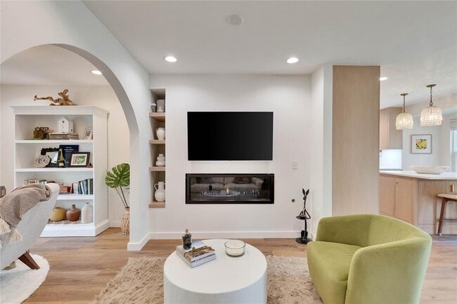 Photo - 2108 Wooten Dr