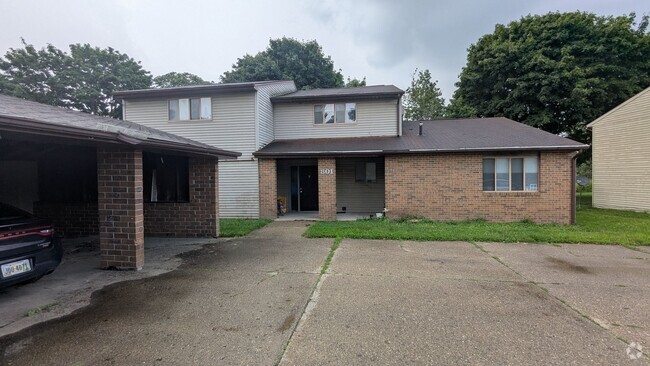 Building Photo - MN Cedar Village (801) Unit Apt B
