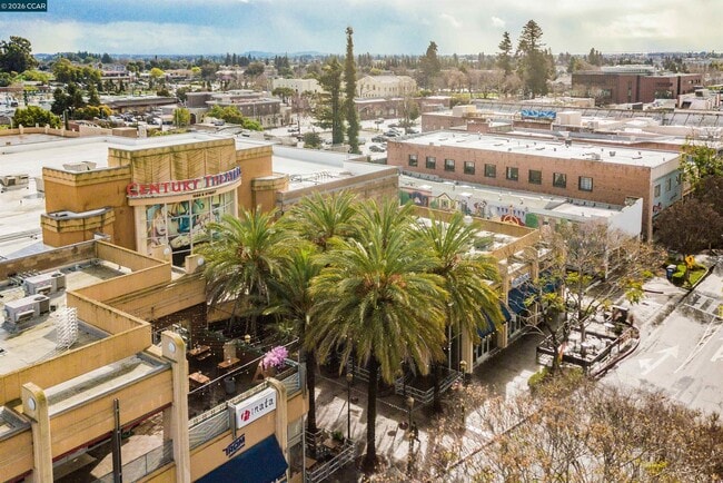 Photo - 1315 A St Unit 206