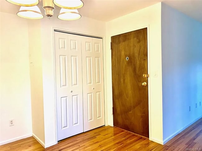 Photo - 114 Nottingham Rd Unit 114 Nottingham Rd Condo