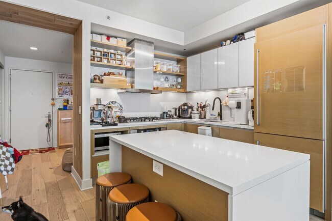 Photo - 77 Hudson St Unit 1509