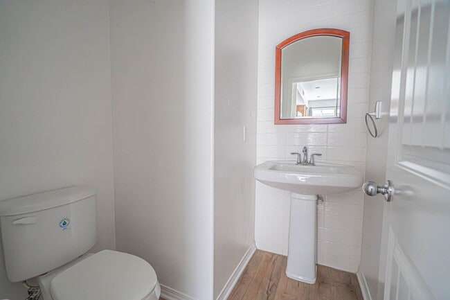 Photo - Santa Clarita 3-Bedroom River Village Home...